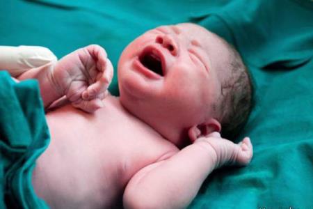 لزوم رعایت پروتكل های بیمارستانی در ارجاع مادران حامله پرخطر