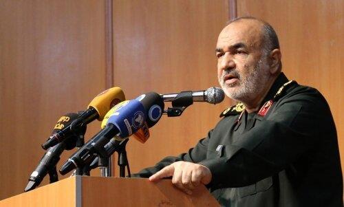راهی جز مستقل بودن نداریم