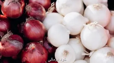 آیا پیاز سفید و قرمز ارزش غذایی یکسانی دارند؟