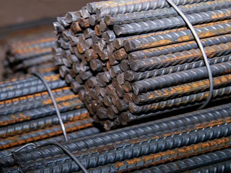 چه عواملی قیمت میلگرد را تعیین میکنند و چگونه محاسبه کنیم؟