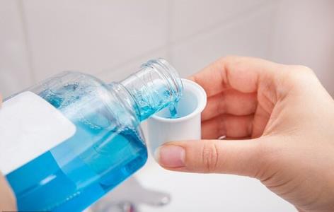 تأثیر برخی دهان شویه ها در از بین بردن ویروس كرونا